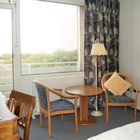 Miramar Hotel